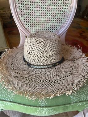 Jen & Co. hat